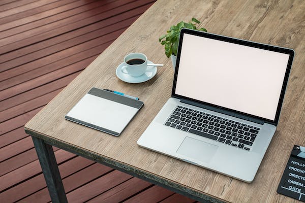 Sewa Laptop Terbaru